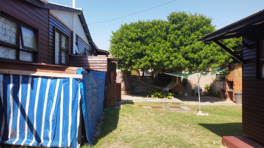 4 Bedroom Property for Sale in Dwarswegstrand Western Cape